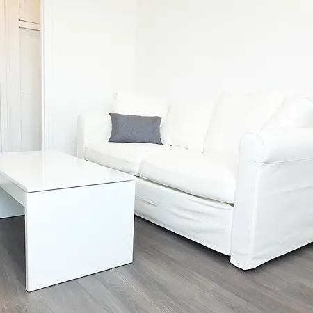 Exigehome-appart Tres Lumineux Aux Portes De Paris Suresnes